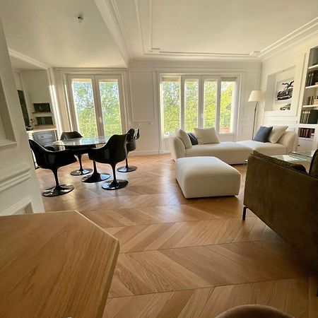 Apartmán Apparemment Niche Dans Les Arbres Narbonne Exteriér fotografie