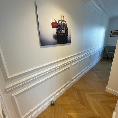 Apartmán Apparemment Niche Dans Les Arbres Narbonne Exteriér fotografie
